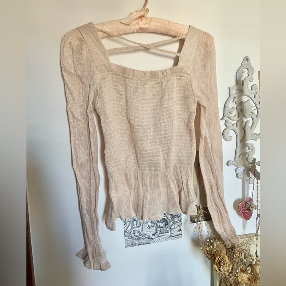 Gold sparkling peasant long sleeves blouse - Picture 3 of 3